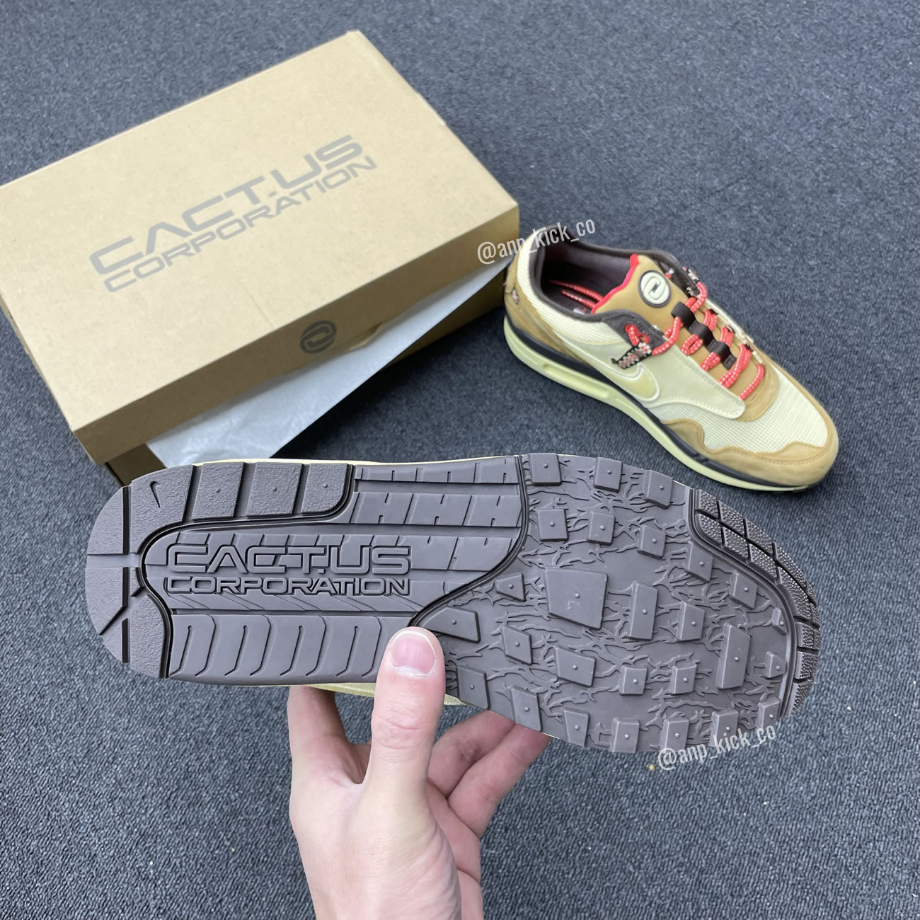 Travis Scott Nike Air Max 1 Wheat Anpkick Do9392 701 (5) - www.newkick.vip